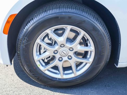 New 2026 Chrysler Voyager LX image 9