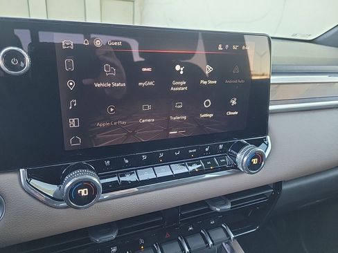 New 2026 GMC Canyon Denali image 16