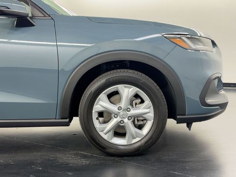 Certified 2025 Honda HR-V LX image 30