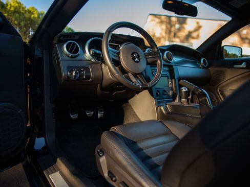 Used 2008 Ford Mustang Shelby GT500 image 36