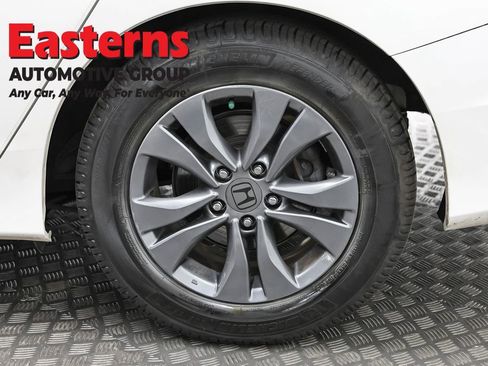 Used 2015 Honda Accord LX image 33