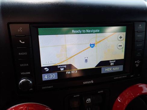 Used 2014 Jeep Wrangler Unlimited Rubicon w/ Connectivity Group AWD/4WD image 18