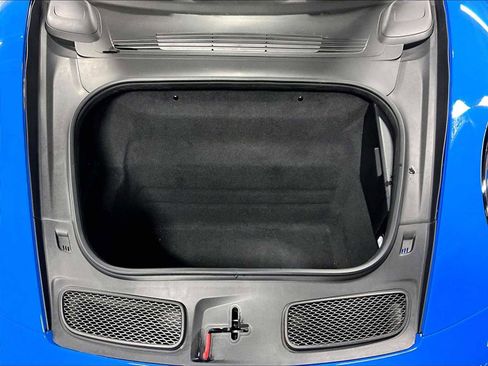 Used 2022 Porsche 911 GT3 image 39