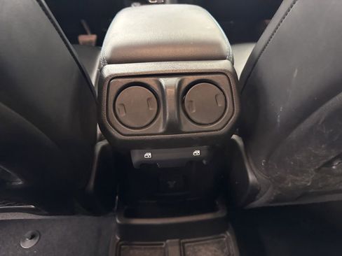 Used 2024 Jeep Wrangler Unlimited Rubicon 4xe AWD/4WD image 20
