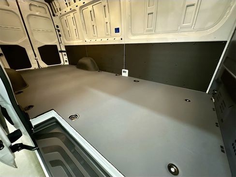 New 2025 Mercedes-Benz Sprinter 2500 image 25