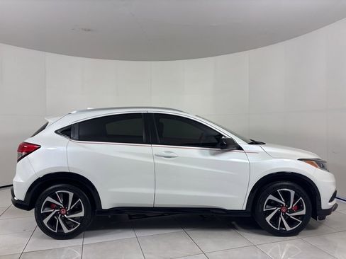 Used 2020 Honda HR-V Sport image 6