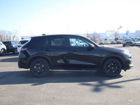 New 2026 Honda HR-V Sport image 4