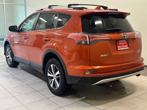 Used 2016 Toyota RAV4 XLE w/ Convenience Package image 4