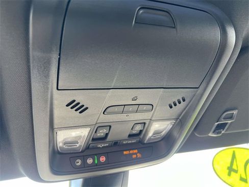 Used 2024 Cadillac XT6 Luxury w/ LPO, Floor Liner Package image 36