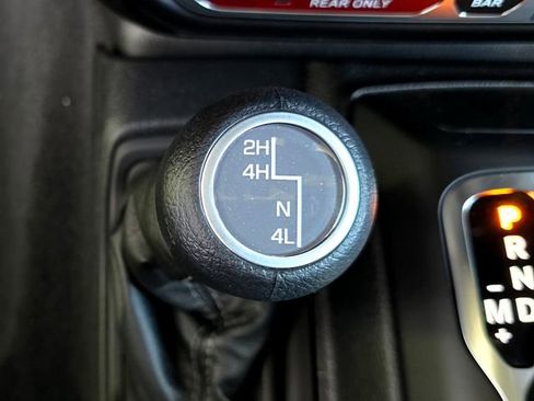 New 2025 Jeep Wrangler Unlimited Rubicon w/ Steel Bumper Group image 16