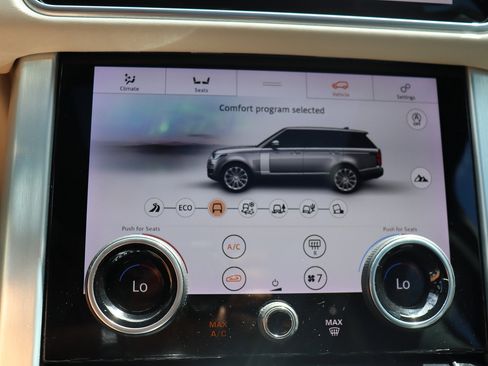 Used 2019 Land Rover Range Rover HSE AWD/4WD image 25