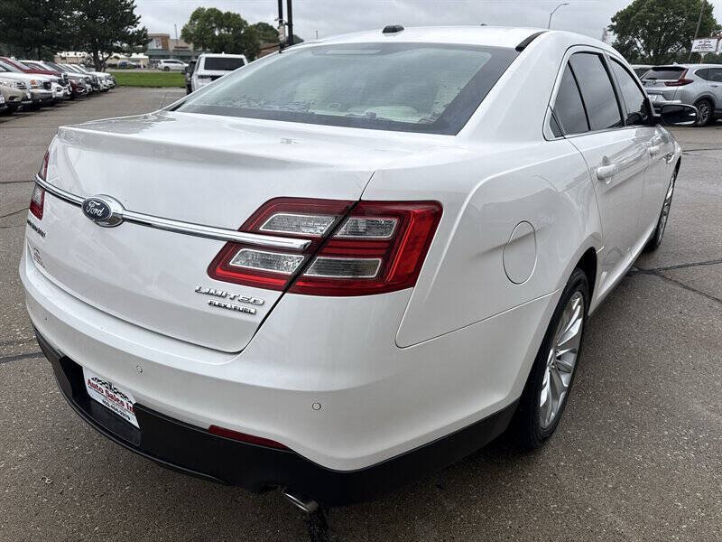 Used 2016 Ford Taurus Limited FWD image 7