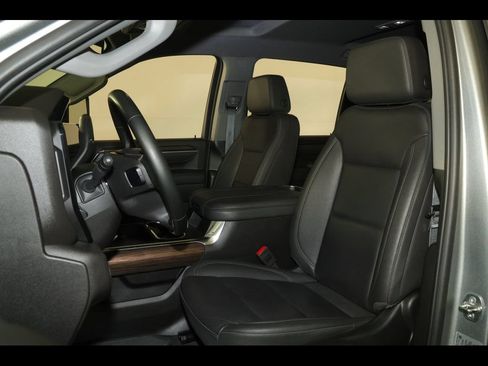 Used 2025 Chevrolet Silverado 2500 LT w/ Safety Package AWD/4WD image 26