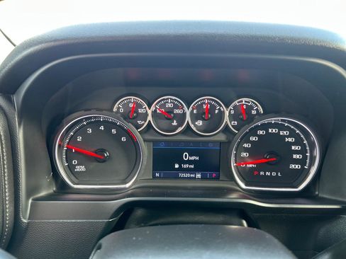 Used 2022 Chevrolet Silverado 1500 LT Trail Boss w/ Convenience Package II image 9