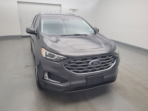Used 2019 Ford Edge SEL w/ Equipment Group 201A FWD image 14