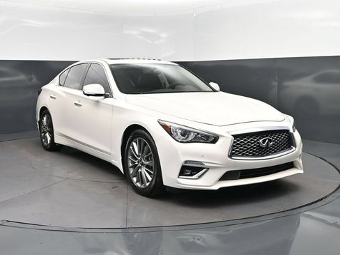 Certified 2023 INFINITI Q50 Luxe w/ Cargo Package RWD image 9