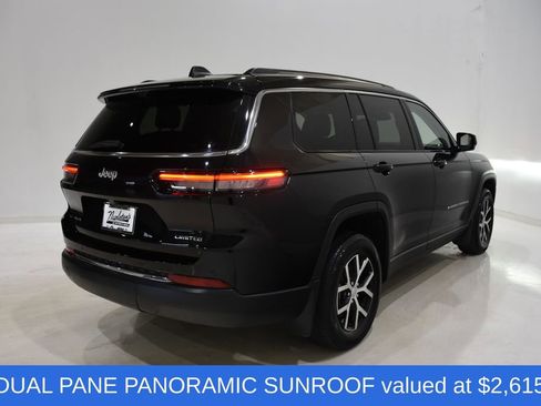 Used 2023 Jeep Grand Cherokee L Limited w/ Luxury Tech Group II image 4