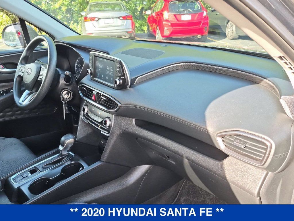 Used 2020 Hyundai Santa Fe SE AWD/4WD image 30
