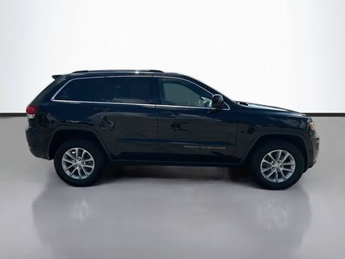 Used 2021 Jeep Grand Cherokee Laredo X AWD/4WD image 5