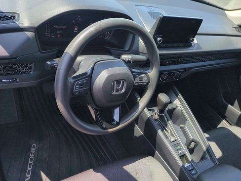 Certified 2023 Honda Accord LX image 10