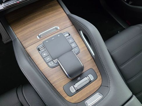 New 2026 Mercedes-Benz GLE 580 4MATIC image 15