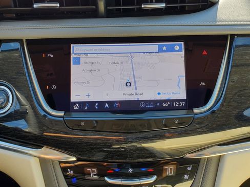 Used 2023 Cadillac XT6 Premium Luxury image 33