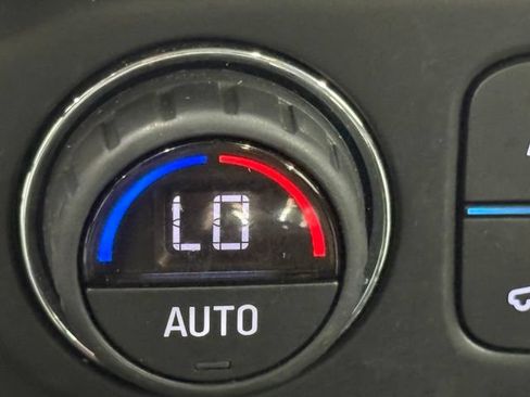 Used 2019 GMC Acadia SLT AWD/4WD image 30