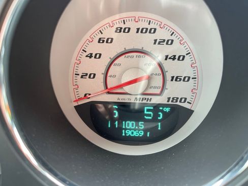 Used 2014 Dodge Challenger SRT8 Core RWD image 10