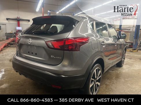 Used 2019 Nissan Rogue Sport SL image 5