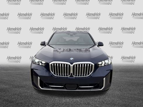 New 2026 BMW X5 sDrive40i image 3