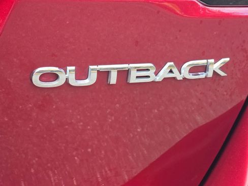 Certified 2025 Subaru Outback Premium AWD/4WD image 7
