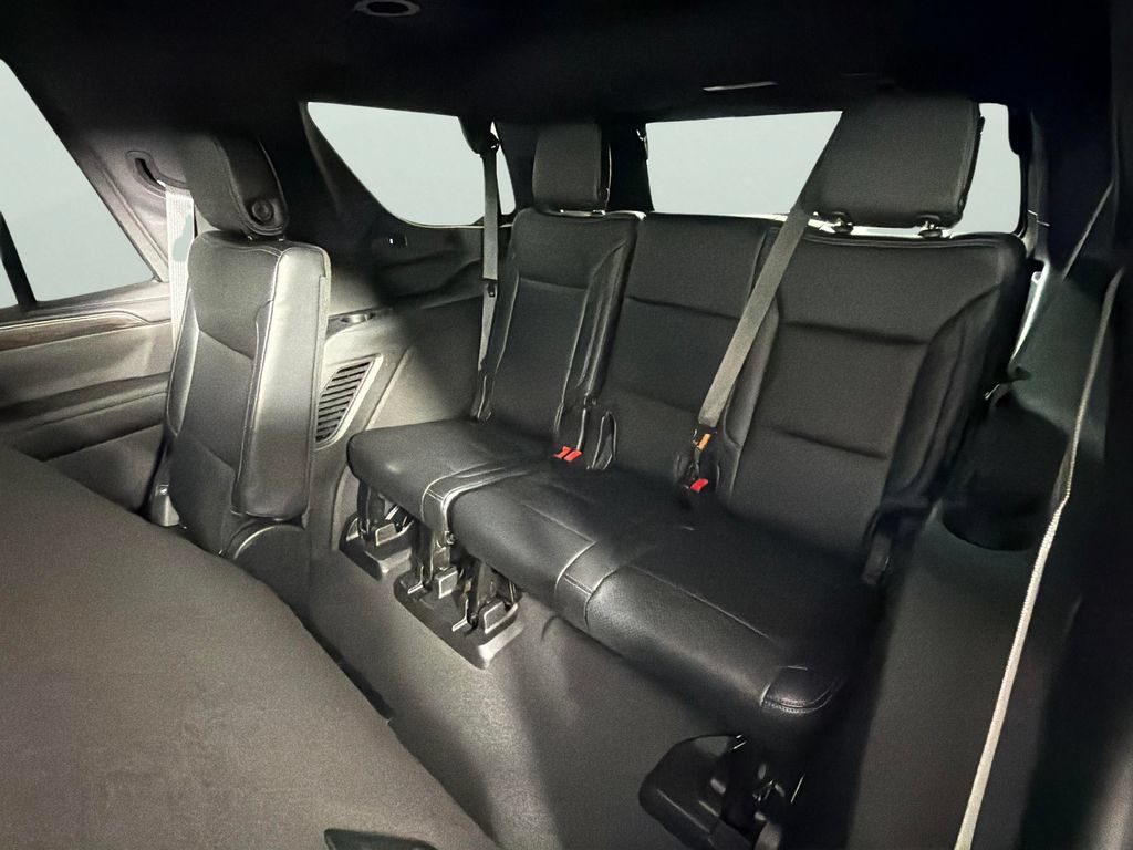 Used 2024 Chevrolet Tahoe LS RWD image 28
