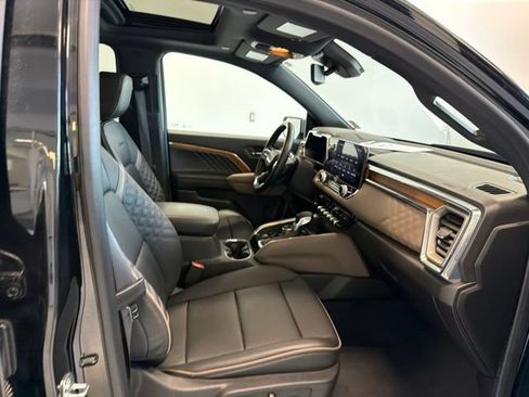 Used 2023 GMC Canyon Denali AWD/4WD image 36