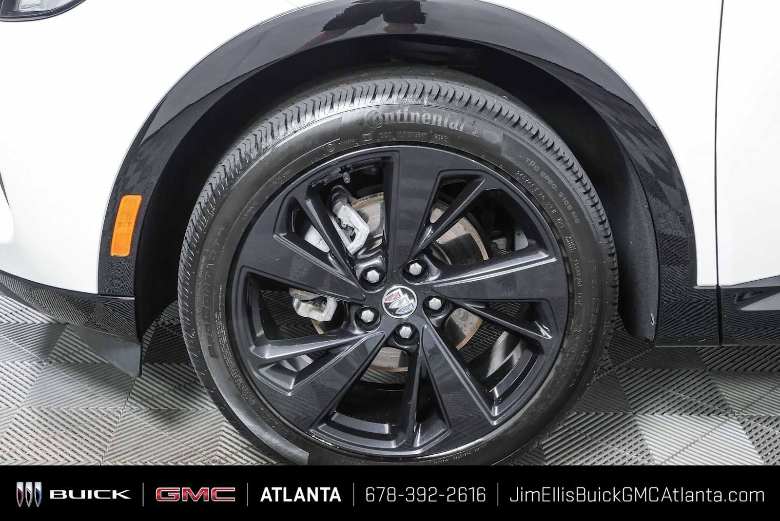 Certified 2023 Buick Envision Essence w/ Sport Touring Package AWD/4WD image 38