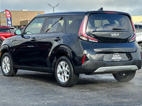Used 2024 Kia Soul LX w/ Option Group 015 image 7
