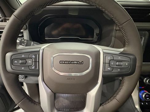 Used 2023 GMC Yukon Denali w/ LPO, Floor Liner Package image 13