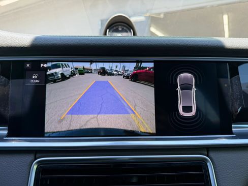 Used 2018 Porsche Panamera 4 AWD/4WD image 30