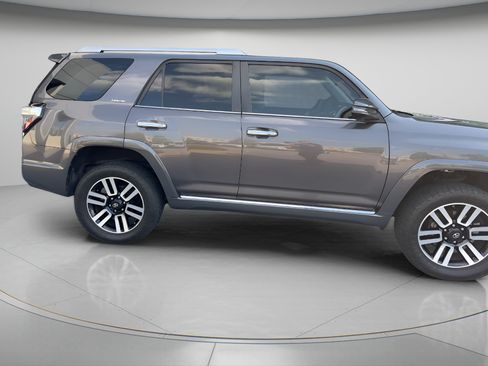 Used 2018 Toyota 4Runner Limited AWD/4WD image 6