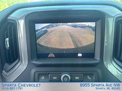 Used 2020 Chevrolet Silverado 1500 Custom w/ Custom Value Package AWD/4WD image 20