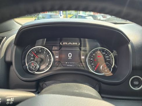 Used 2020 RAM 1500 Big Horn w/ Built-to-serve Edition AWD/4WD image 15