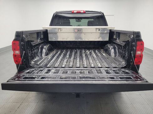 Used 2018 Chevrolet Silverado 1500 LT w/ Texas Edition RWD image 29