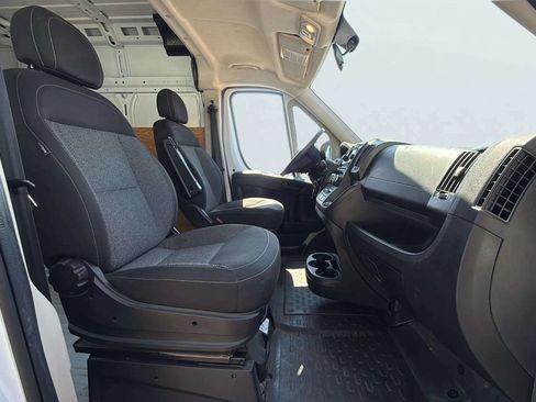 Used 2017 RAM ProMaster 3500 w/ Mopar Trailer Tow Group FWD image 13