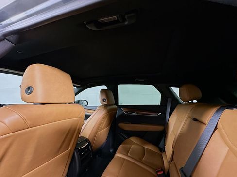 Used 2022 Cadillac XT5 Premium Luxury image 13