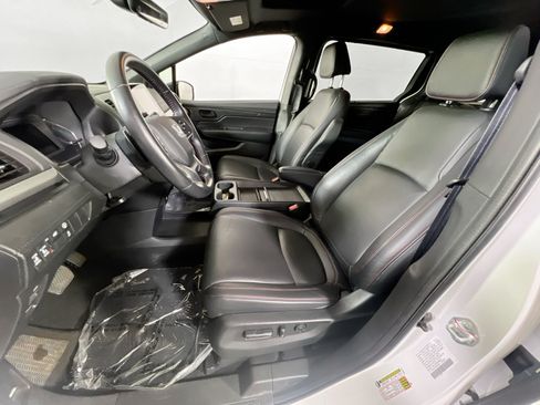 Used 2023 Honda Odyssey Sport image 20