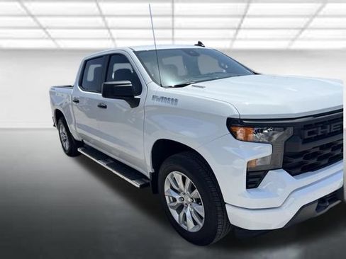 Used 2024 Chevrolet Silverado 1500 Custom AWD/4WD image 1