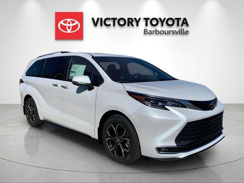 New 2026 Toyota Sienna Platinum AWD/4WD image 5