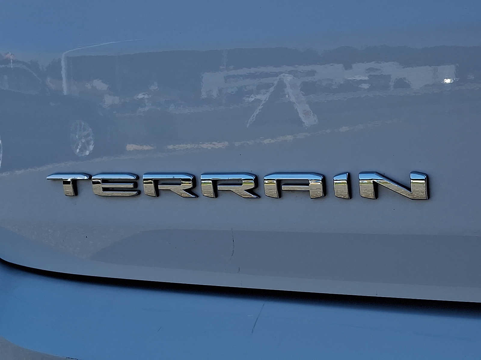 Used 2024 GMC Terrain SLT AWD/4WD image 33