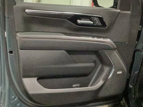 New 2026 Chevrolet Tahoe RST w/ RST Capability Package image 12