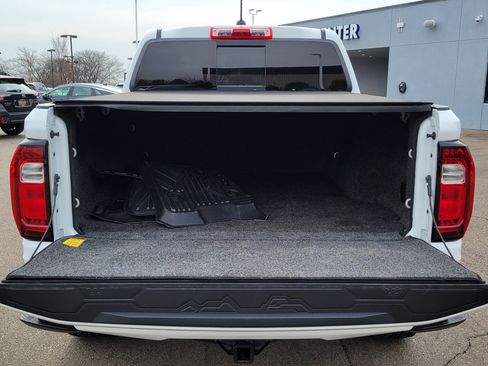 Used 2023 GMC Canyon AT4 w/ AT4 Premium Package image 8