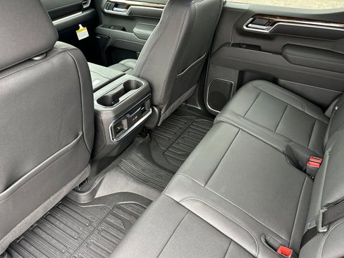New 2026 GMC Sierra 1500 Elevation w/ Elevation Premium Package AWD/4WD image 12